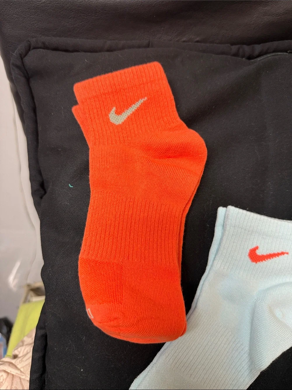 Nike Three-Pack Cushioned Ankle Socks in Orange, Mint, Light Blue